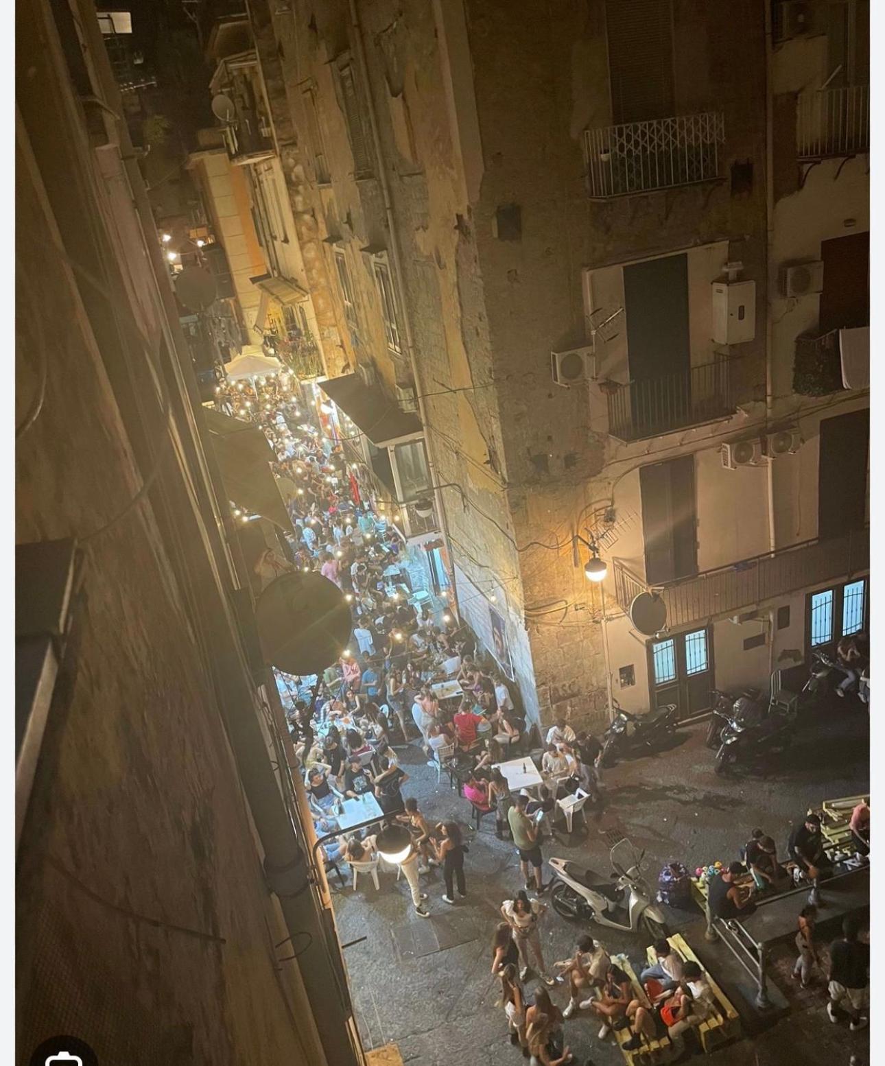 La Casa Di Sarah Aspetta Voi Διαμέρισμα Νάπολη Εξωτερικό φωτογραφία