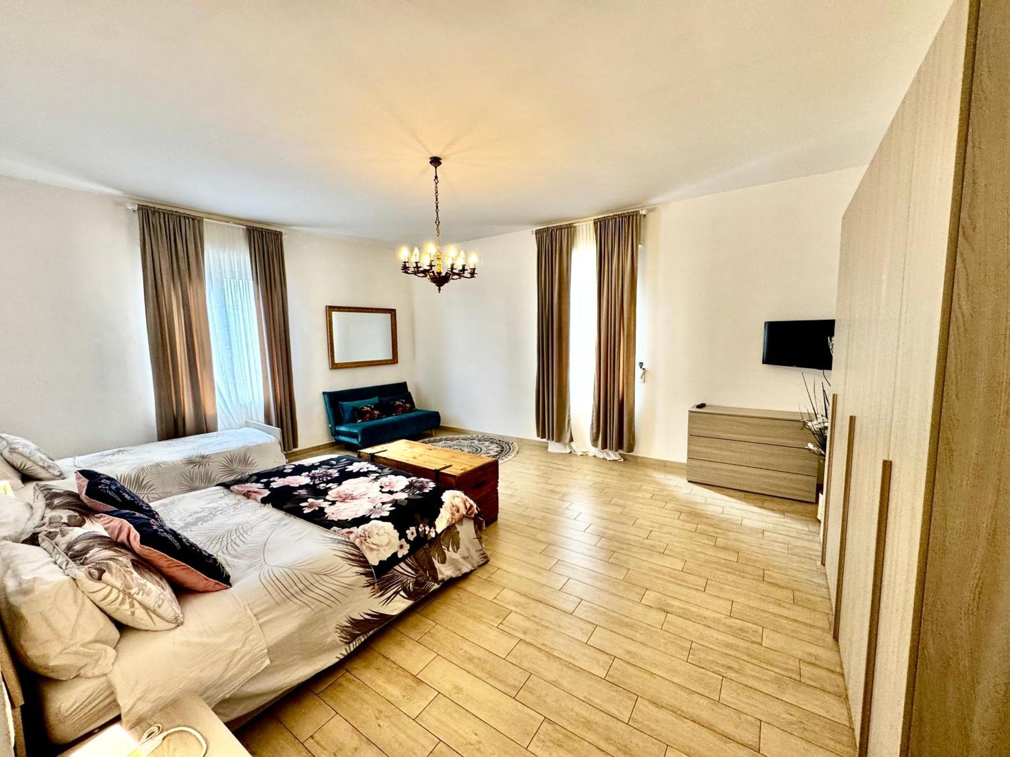 La Casa Di Sarah Aspetta Voi Διαμέρισμα Νάπολη Εξωτερικό φωτογραφία