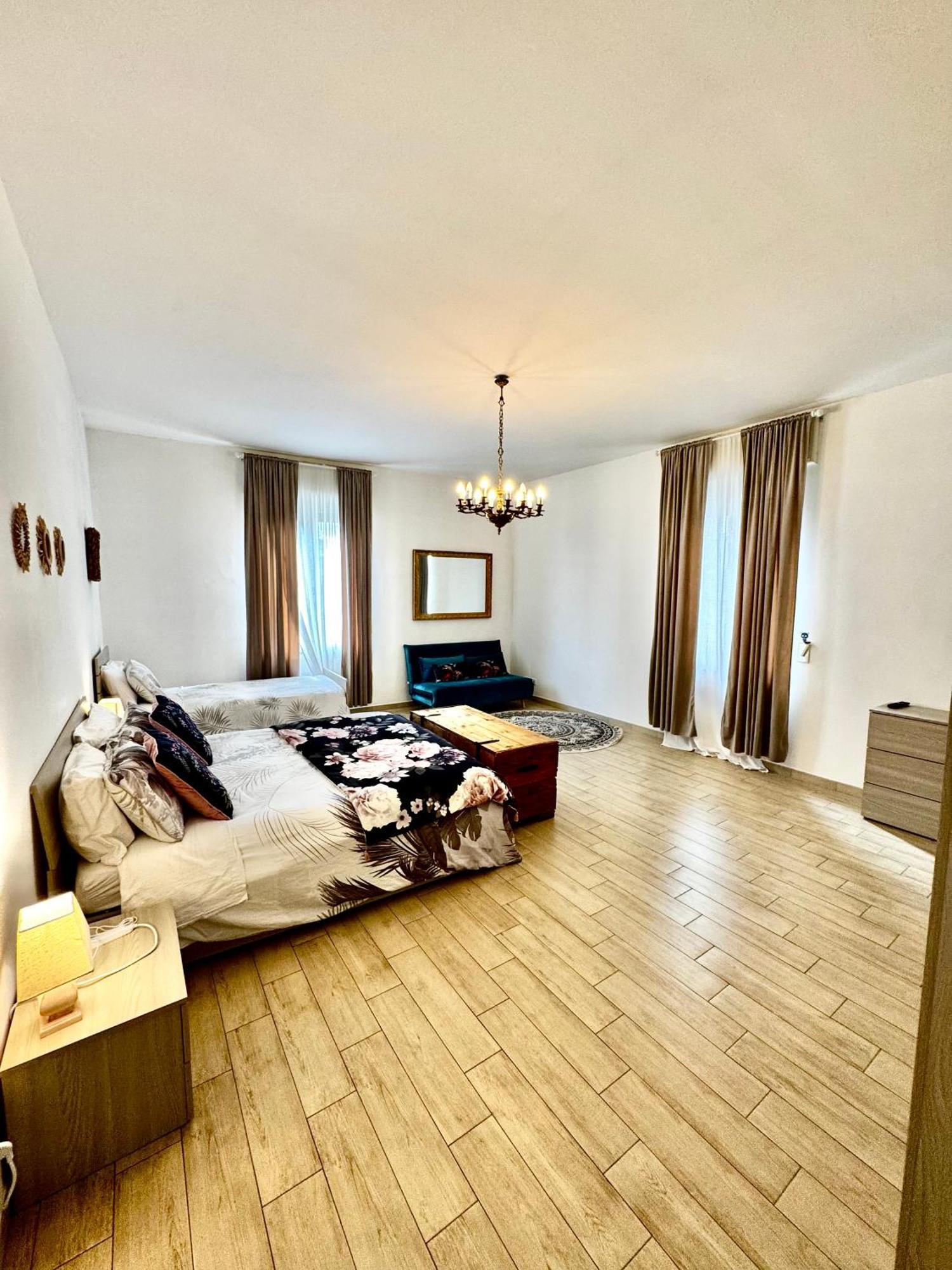 La Casa Di Sarah Aspetta Voi Διαμέρισμα Νάπολη Εξωτερικό φωτογραφία