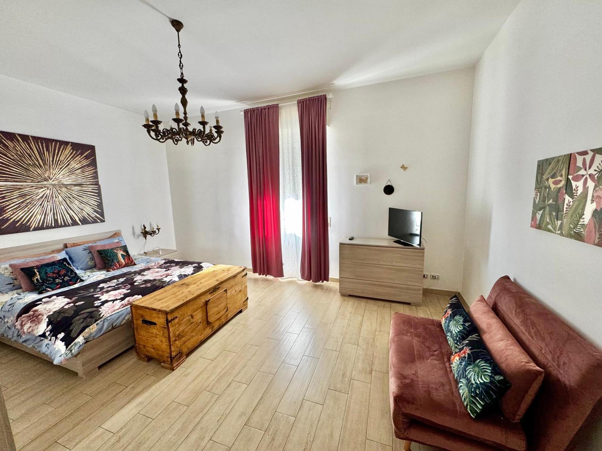 La Casa Di Sarah Aspetta Voi Διαμέρισμα Νάπολη Εξωτερικό φωτογραφία